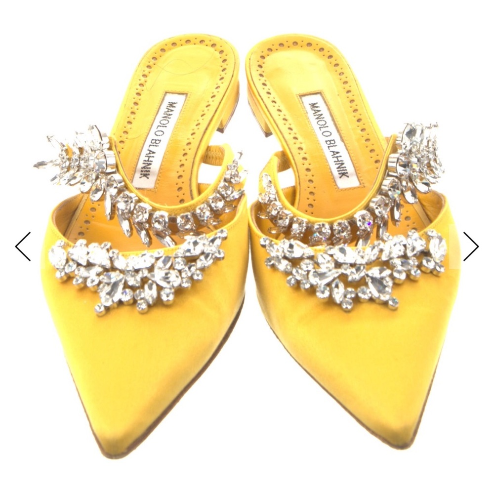 Manolo Blahnik Lurum Flat Yellow Satin Crystal Mules Size 36